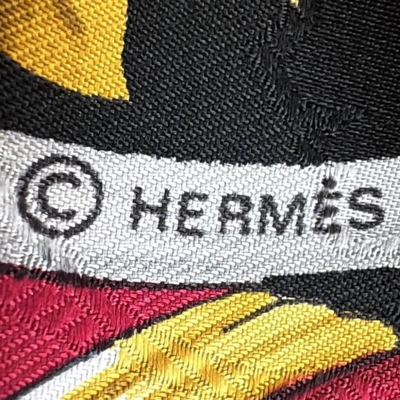 Auth HERMES Carre 90 - Black Red Multi Scarf - Picture 3 of 4